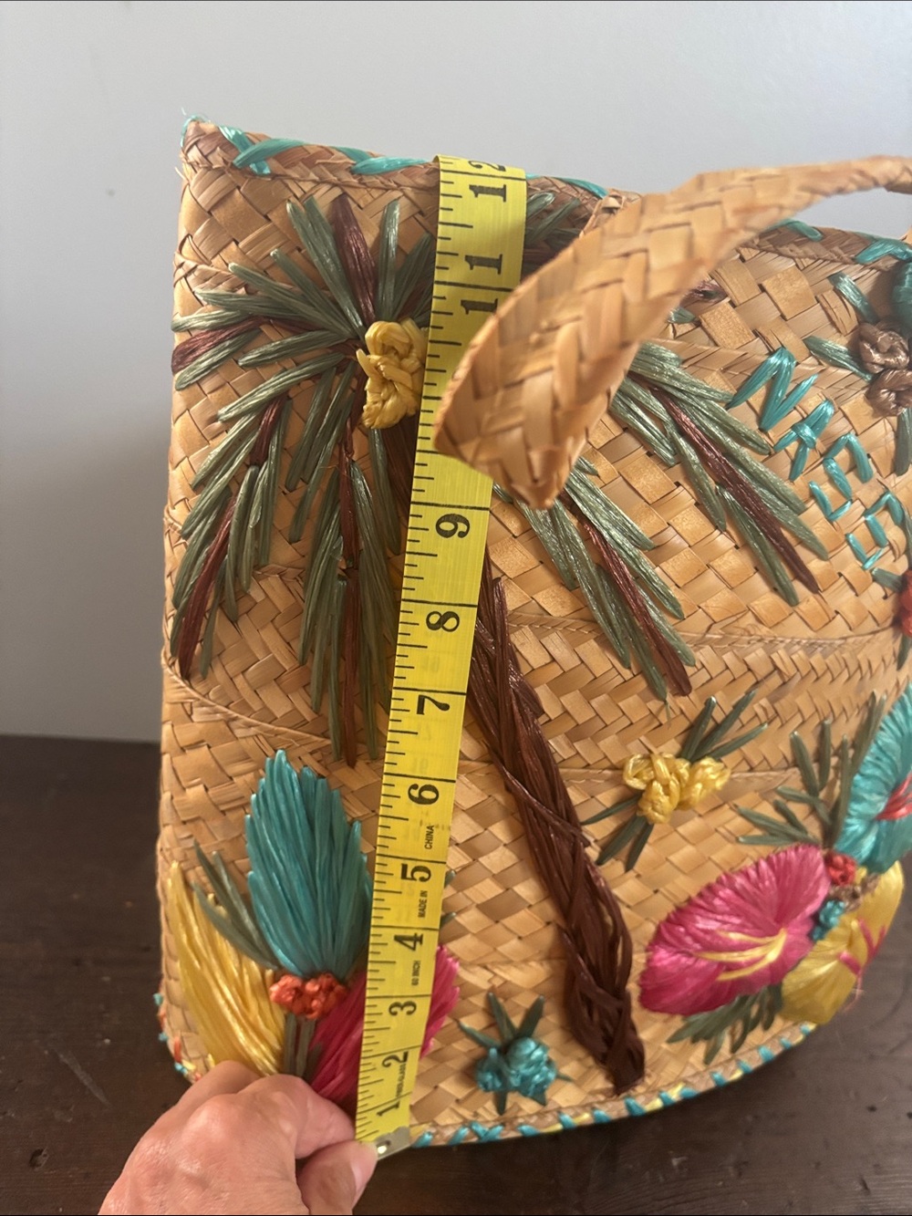 Vntg 1960s Nassau Bahamas Straw Beach Tote – Colorful Raffia Floral & Palm Tree - Picture 7 of 8